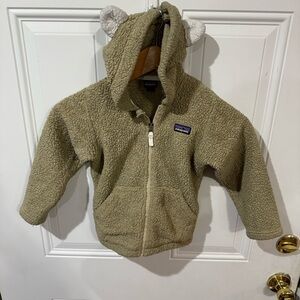 Patagonia Beige Fleece Jacket